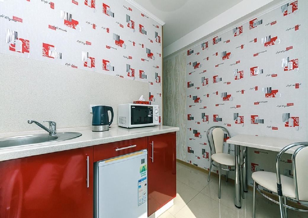 Apartment Baseina Khreschatyk Kiev Bagian luar foto